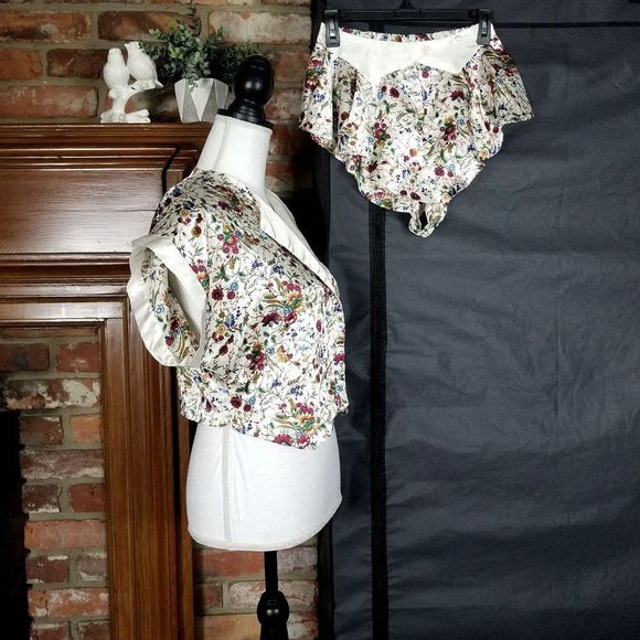 Vintage Silky Floral 2 Piece Pajama Set - Picture 2 of 7